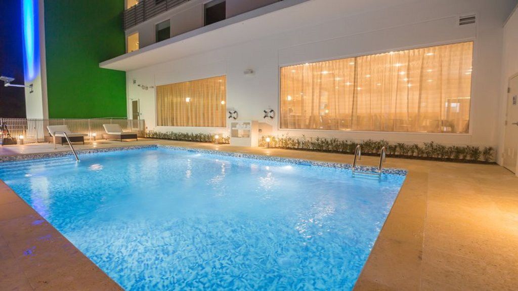 Holiday Inn Express & Suites Victoria-Colwood By Ihg Langford Exteriör bild